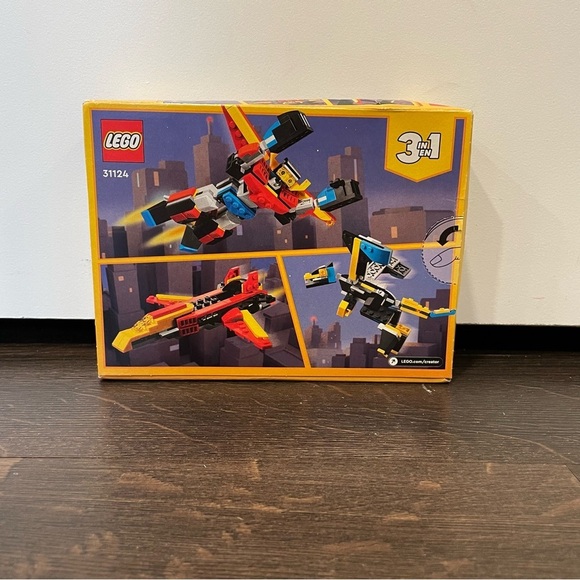 LEGO® Creator Super Robot, 3-in-1 31124 Sealed - Picture 2 of 6